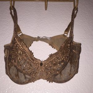 Chantelle Lacey Golden Leopard Mesh Bra